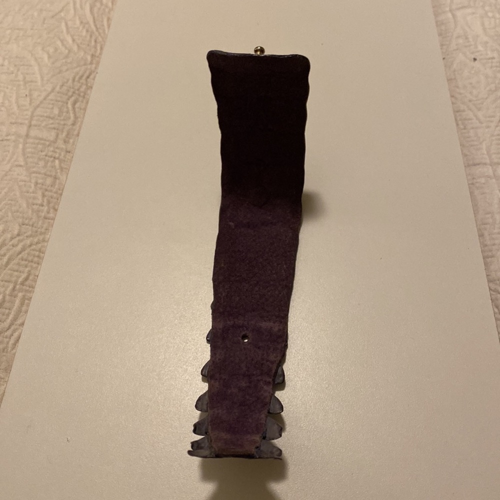 Ndau Grey Crocodile Leather Cuff - Picture 6 of 9